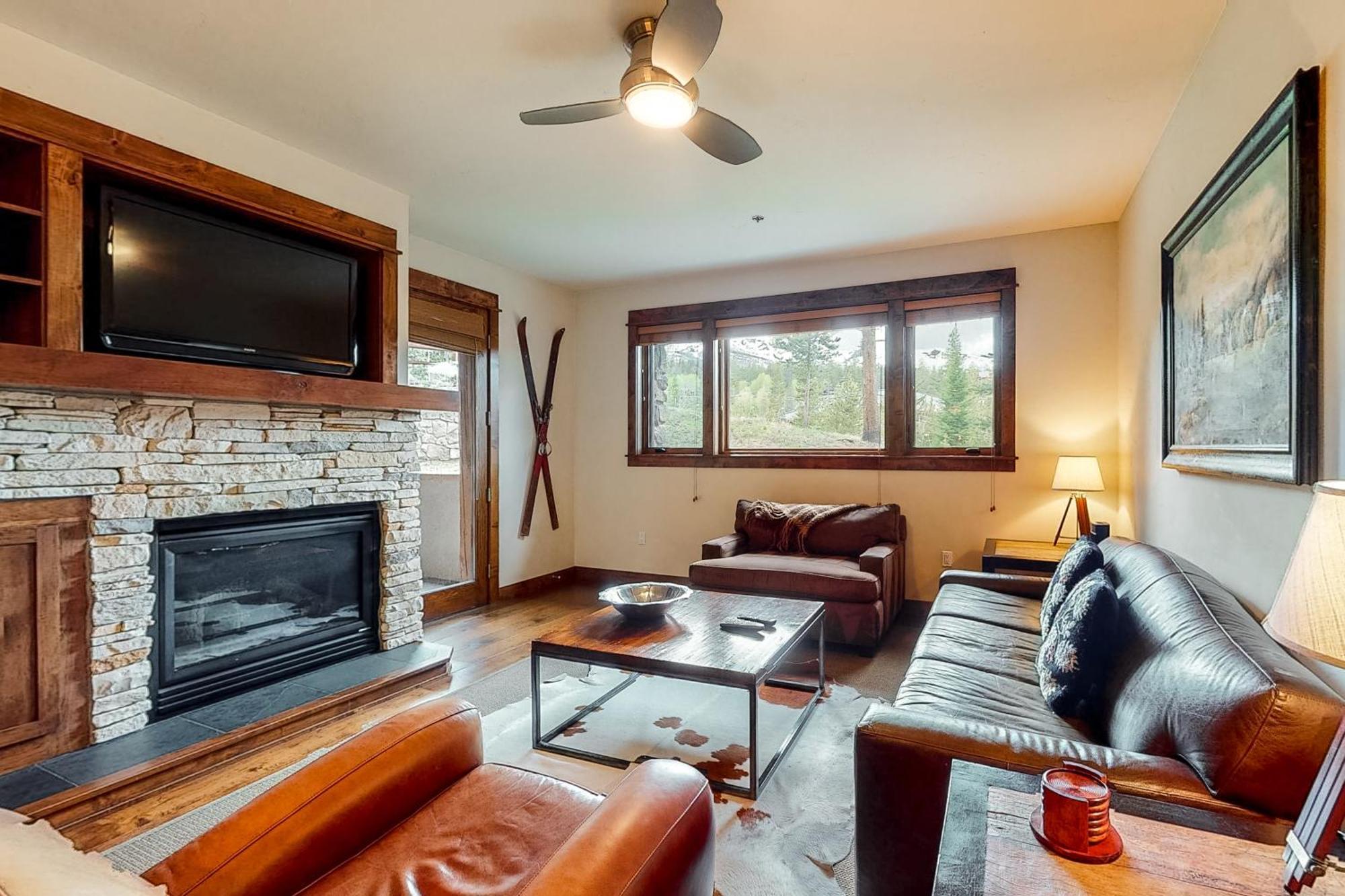 Three-Bedroom Standard Apartment