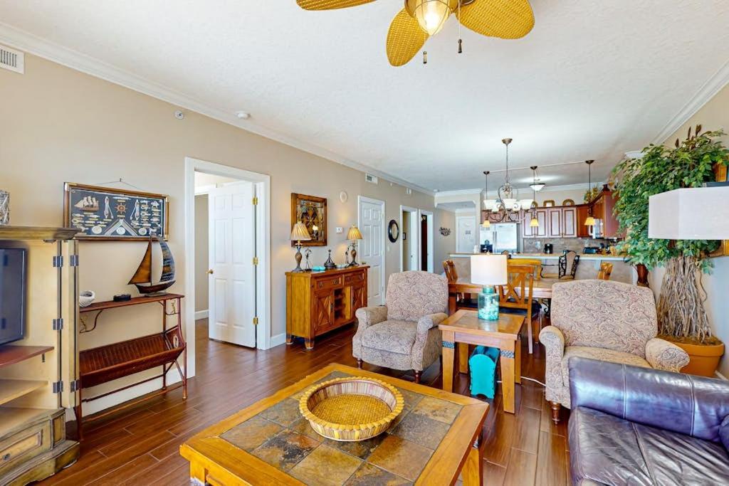 Two-Bedroom Apartment,1765455881:JPEG