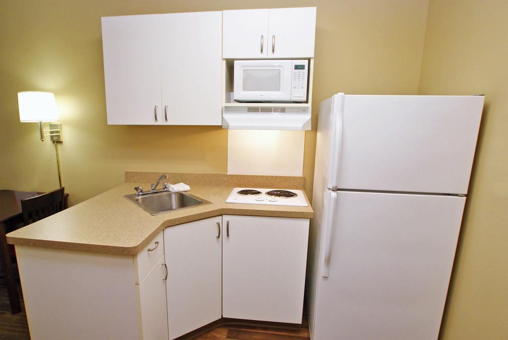 Quadruple Room with Two Queen Beds - Non Smoking/Interior Hall/Pet Friendly