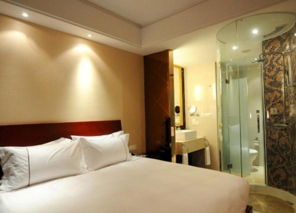 2 Queen Beds Non-Smoking