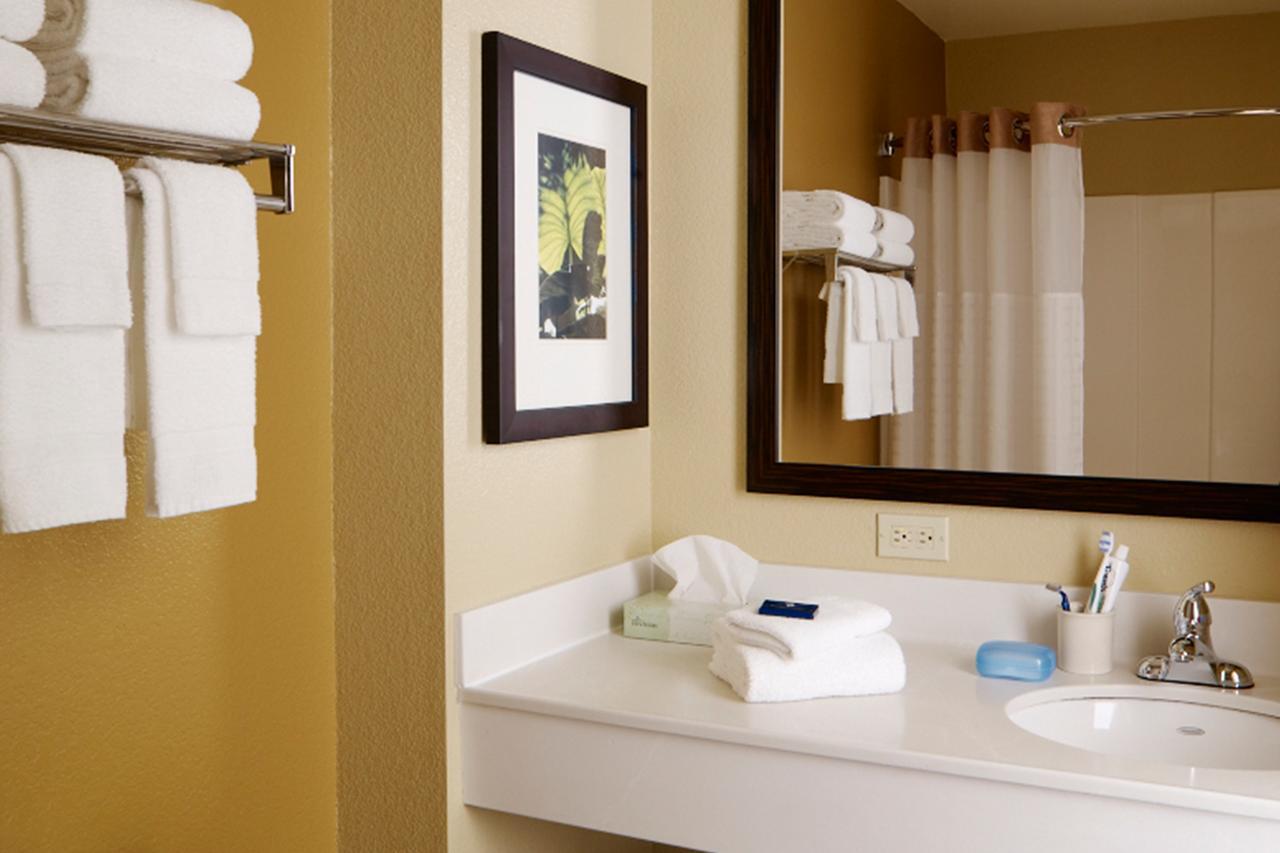 One Bedroom Suite with Two Double Beds - Non-Smoking