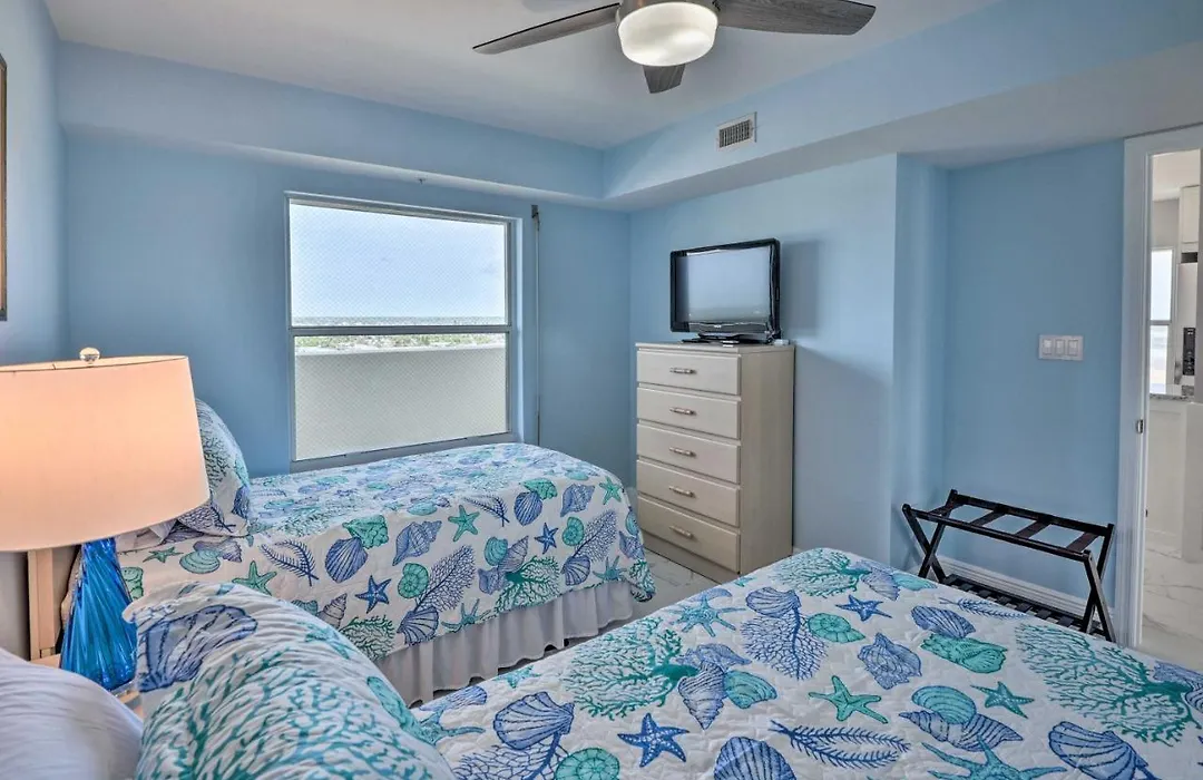 Oceanfront Ormond Beach Condo - Steps To Shore!-1