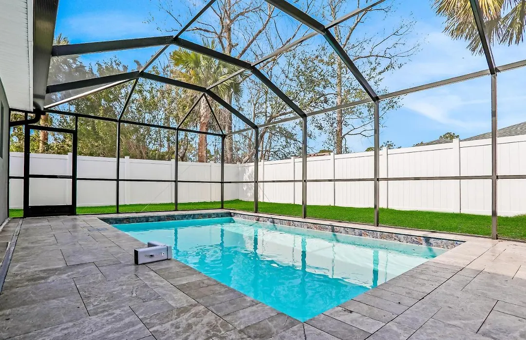 All-New Duplex With Screened Pool, Furnished Lanai, Grill, Ac, & Washer/Dryer-1