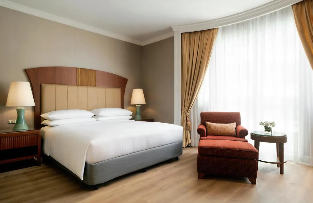 Mayfair, Bangkok - Marriott Executive Apartments-1