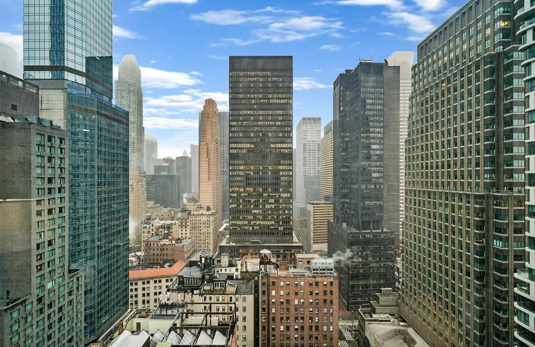 Global Luxury Suites At The Marc-1