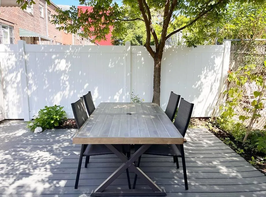 New Ample And Cozy One Bedroom Apt In Brooklyn At Rem-Casa-1