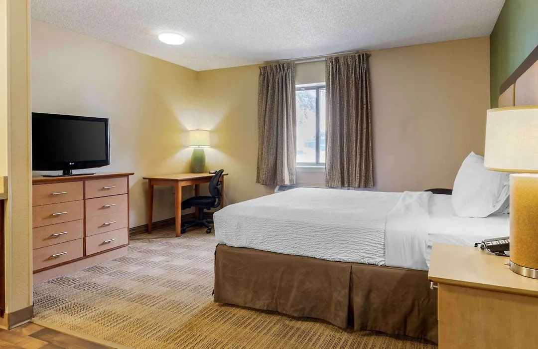 Extended Stay America Suites - Toledo - Maumee-1