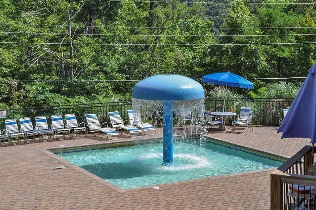 Moonshine Manor-Pets Ok-W/D-Pool Table-Arcade-Hot Tub-1