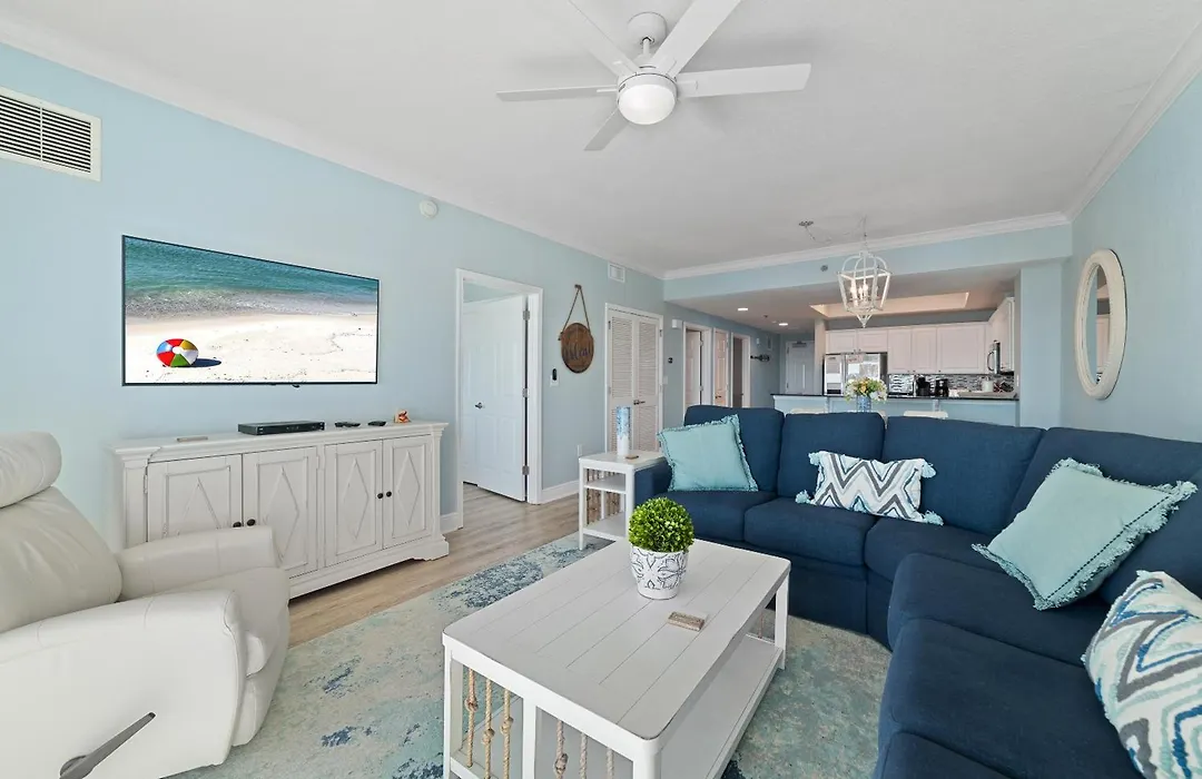 Crystal Shores West 1106-1