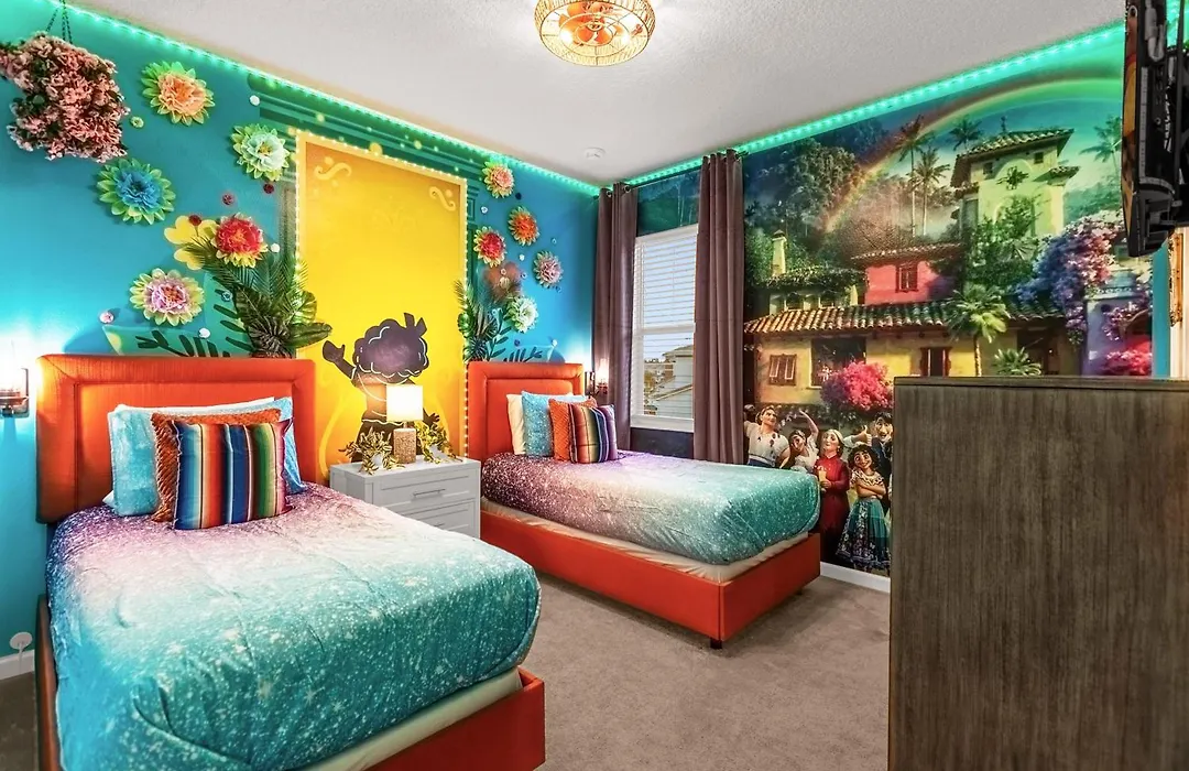 Upstay 32 Guest Mansion - Pool, Hot Tub And Games-1
