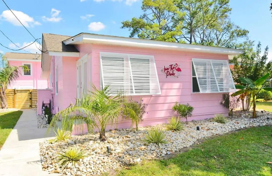 Inn The Pink One-In-A-Million Vacation Home-1