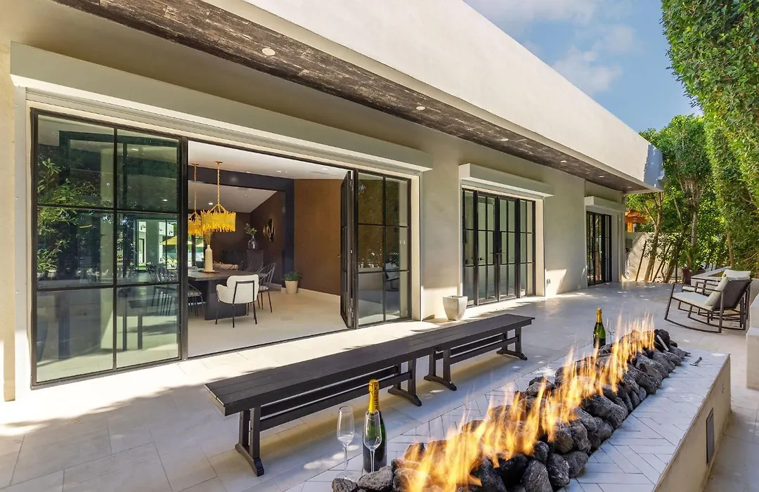 Old Town Scottsdale Luxury Villa - Heated Pool, Spa, Rooftop Deck, Sauna, Speakeasy-1