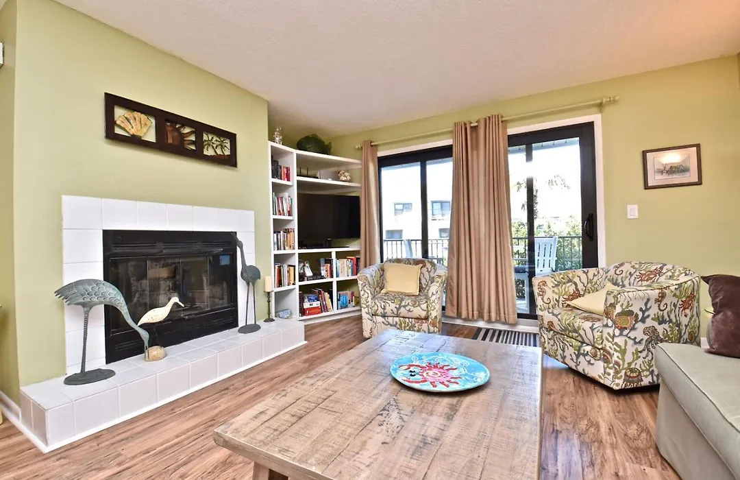 Sea Winds 63 3 Bedroom Townhouse-1