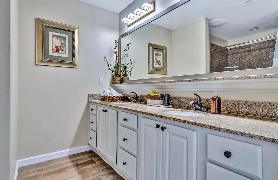 Sunshine Oasis - Orlando Lakefront Luxury-1
