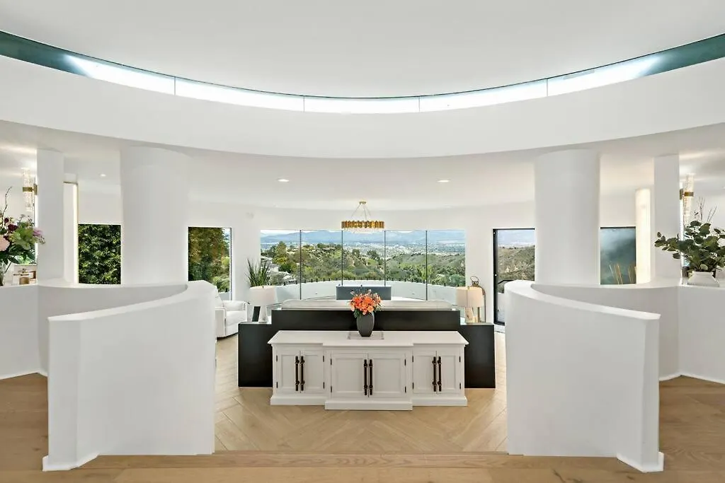 Luxury Yacht Mansion In Bel Air-1