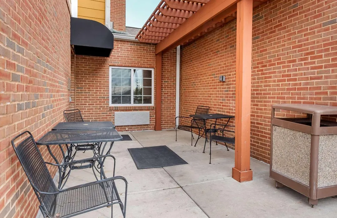 Birch Hill Suites - South Bend-1