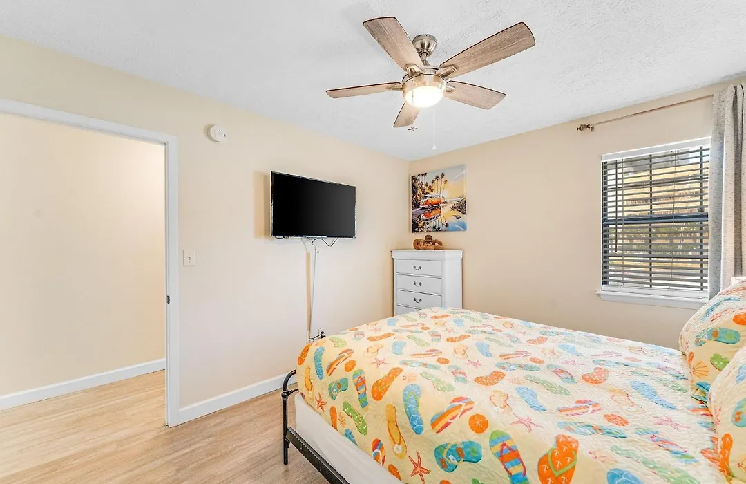 Beach Vibes - Lullwater Beach Condos 437 By Nautical Properties Vacation Rentals-1