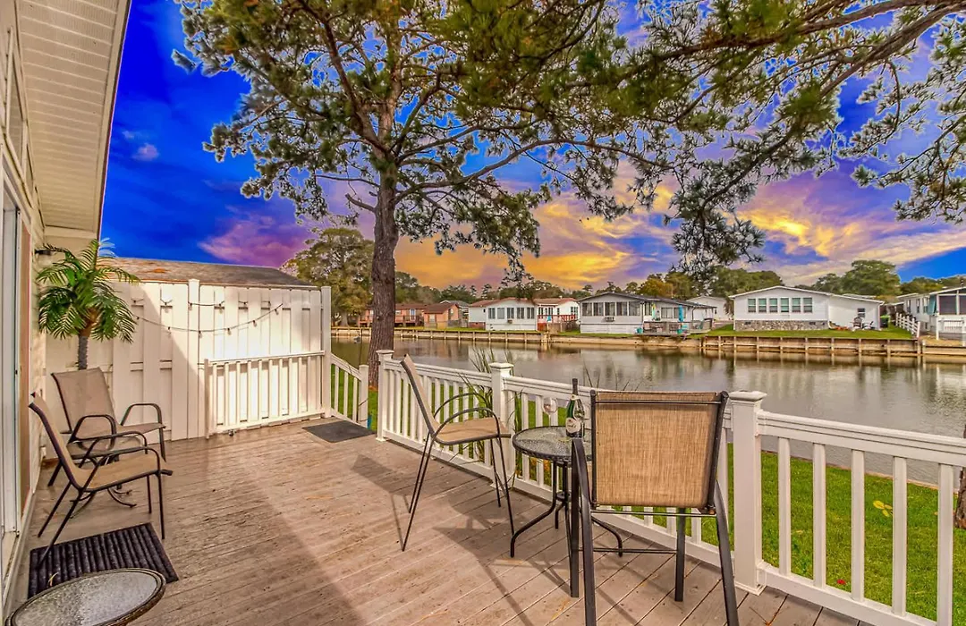 Oceanside Village - Great Amenities - Garden City Beach-1