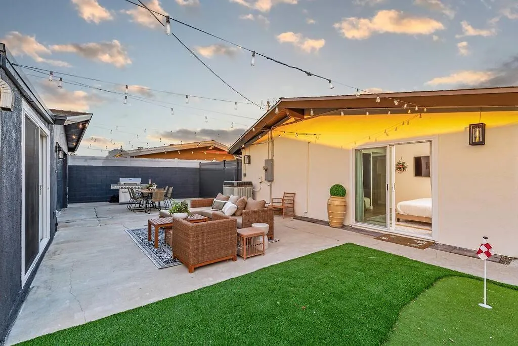 Modern Anaheim Stay- Minutes To Disney& Family Fun-1