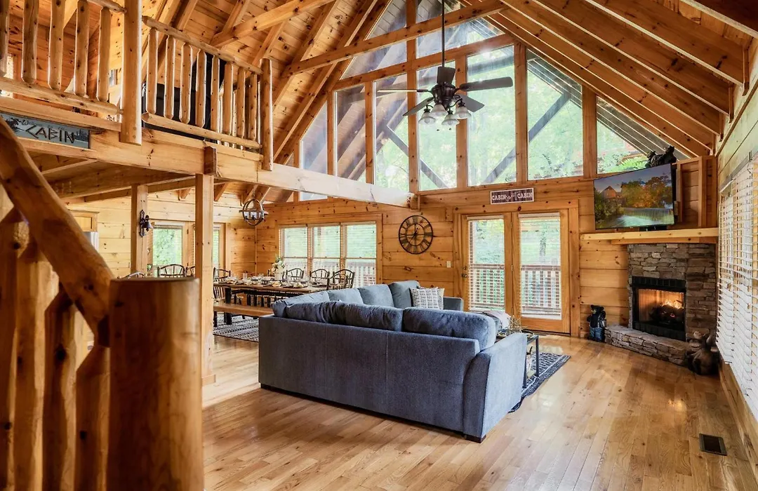 Pet Friendly, Sauna, Jacuzzi Suites, Hot Tub, Dollywood, Game Room, Sleeps 14-1
