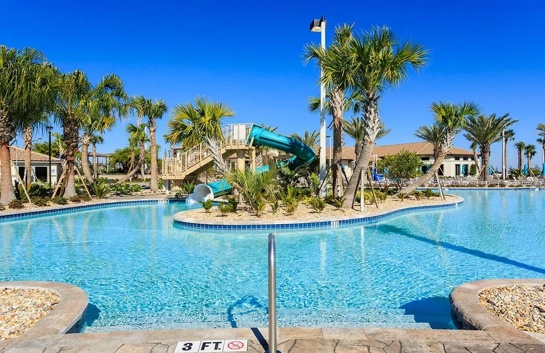 Spacious Retreat With Pool, Spa & Themed Rooms-1