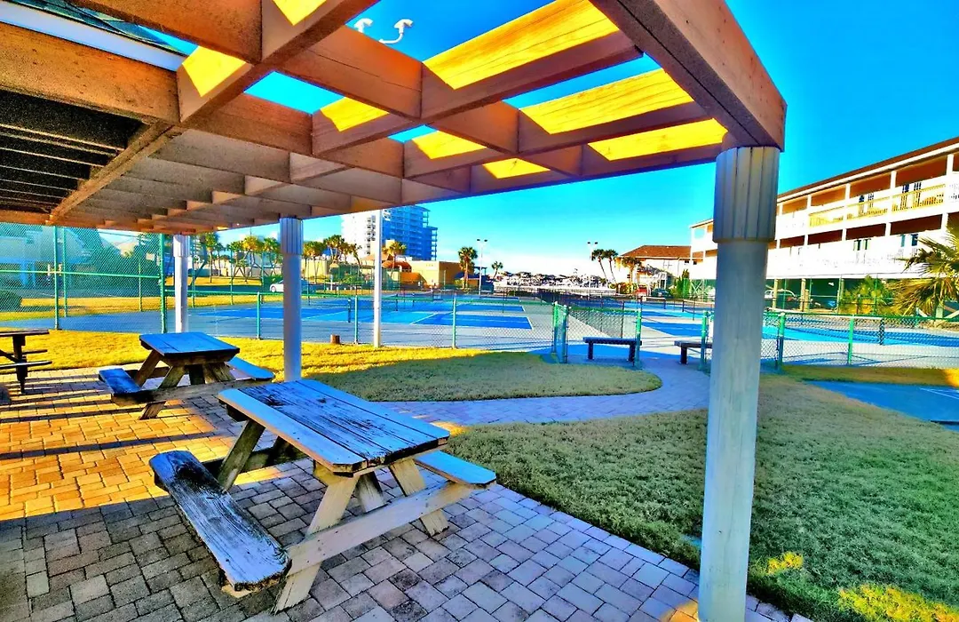 Boathouse Condo, Downtown Destin Harbor, Private Beach Access, Waterfront, On Golf Course, Water Taxi Pickup-1