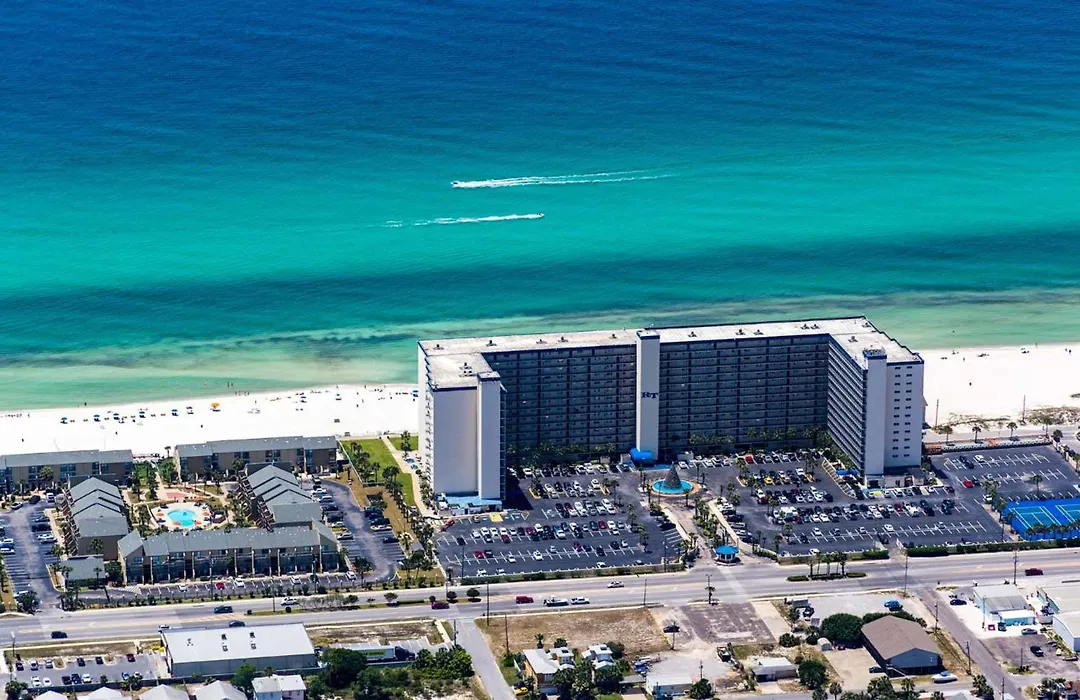 Regency Towers Unit 725-1