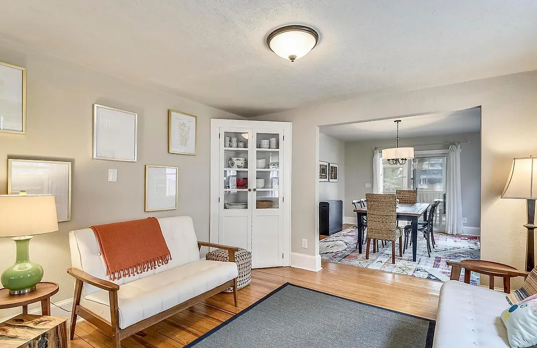 Laurel Street 108-1