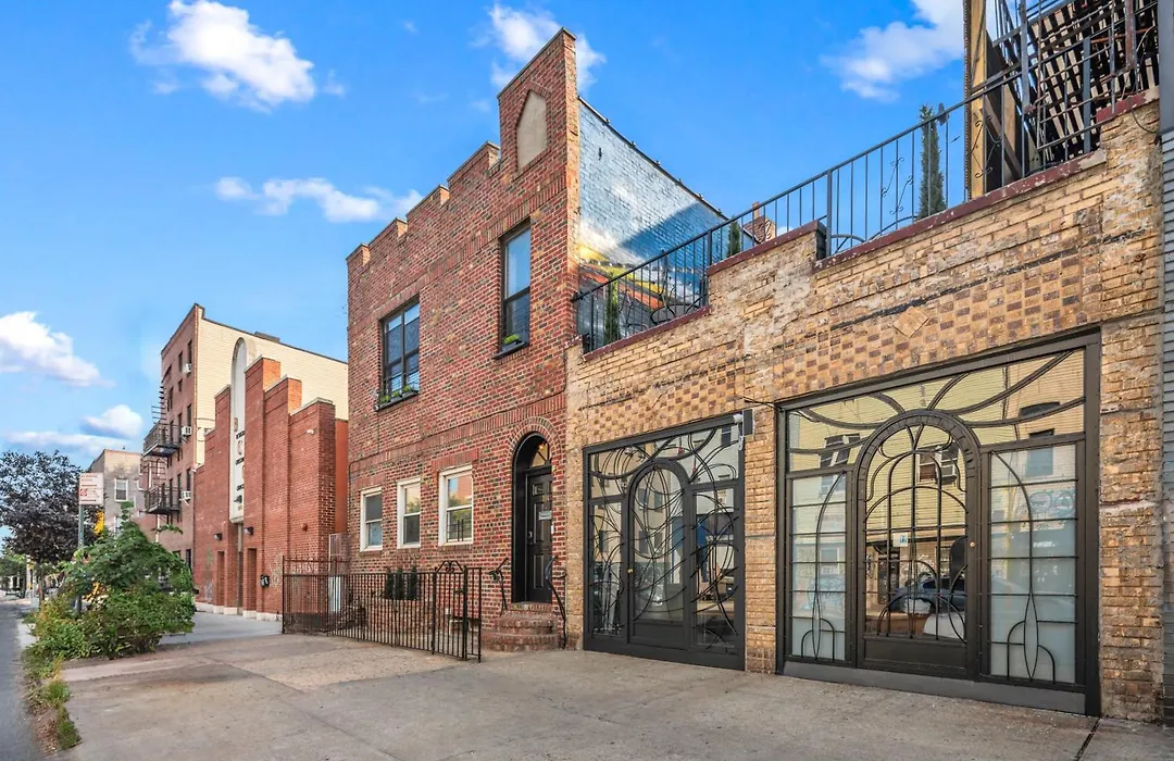 Tripoli Artisan Lofts - Designer Bushwick Lofts With Rooftop Terrace-1