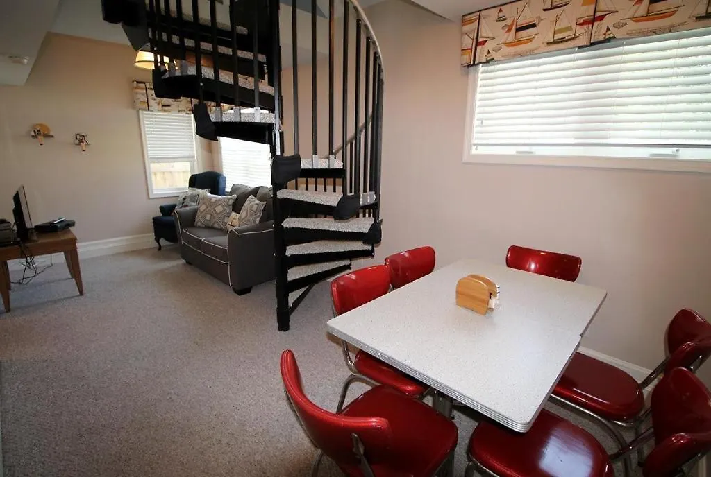 Delaware Avenue 16B-1