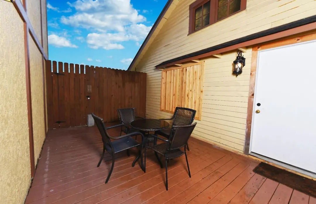 Red Oak Lodge-1