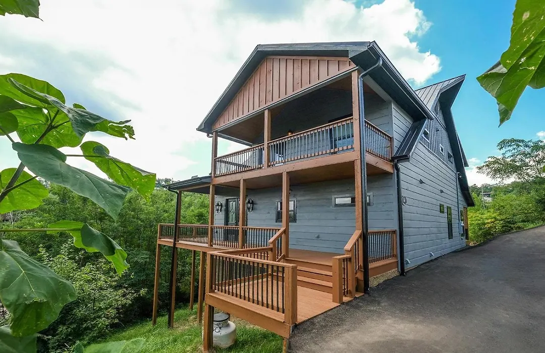 Edgewood Retreat-1