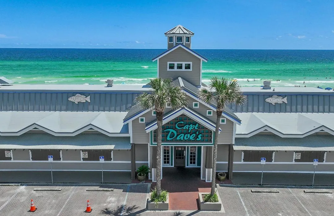 Green Reef #6- Beachfront Bliss-1