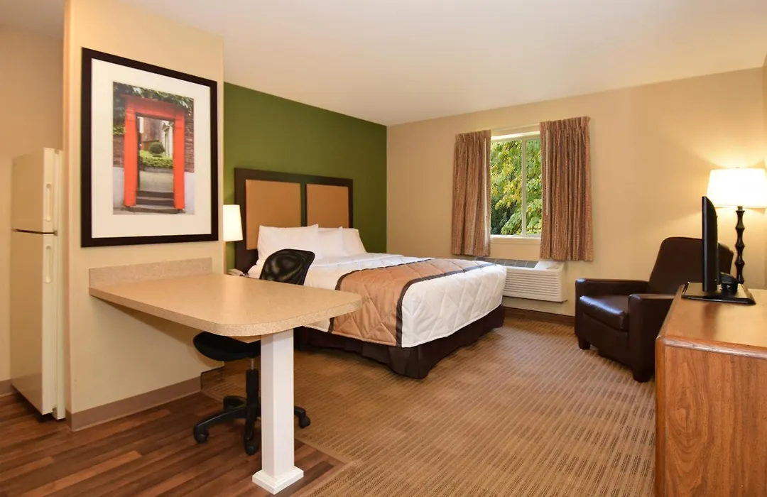 Homestay Suites-1