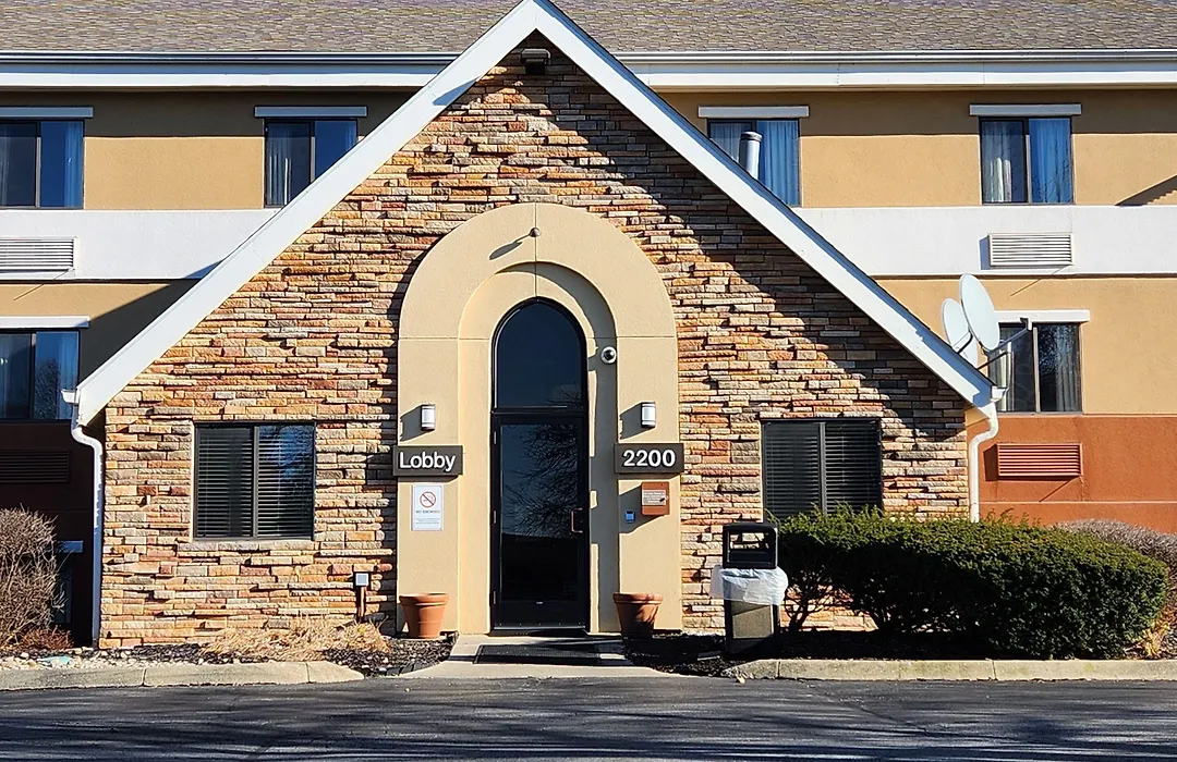 Suburban Studios Columbus East-1