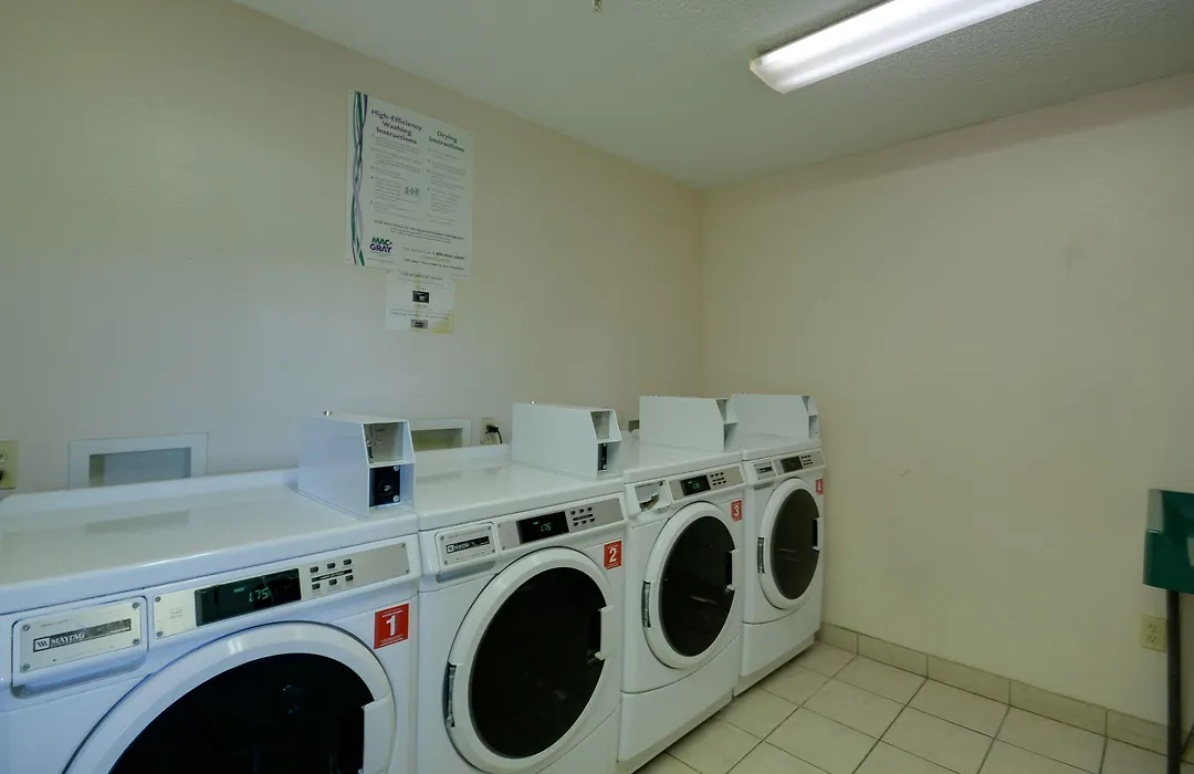 Intown Suites Extended Stay Houston Tx - Hobby Airport-1
