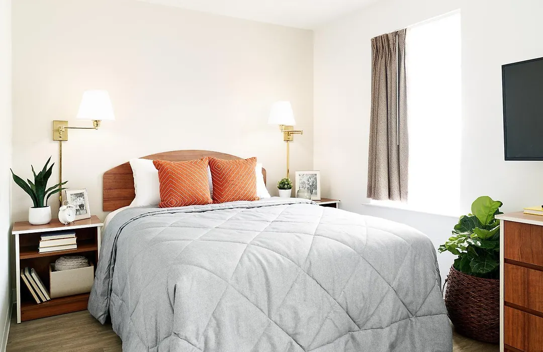 Intown Suites Extended Stay Denver - Havana Street-1