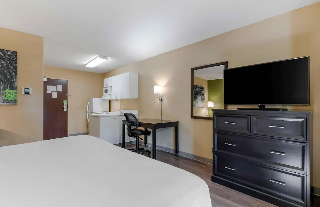 Extended Stay America Suites - Austin - Downtown - Town Lake-1