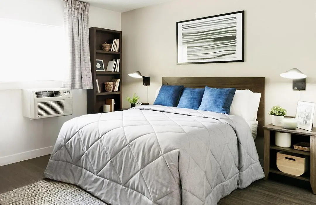Intown Suites Extended Stay Select Dayton Oh- Miamisburg-1