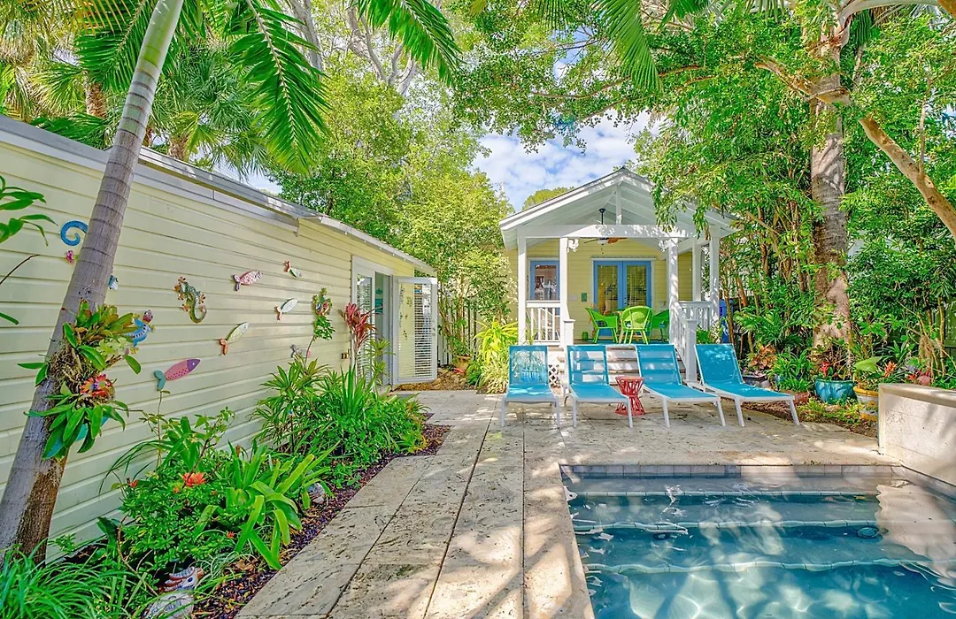 Kw42 Bahama House-1