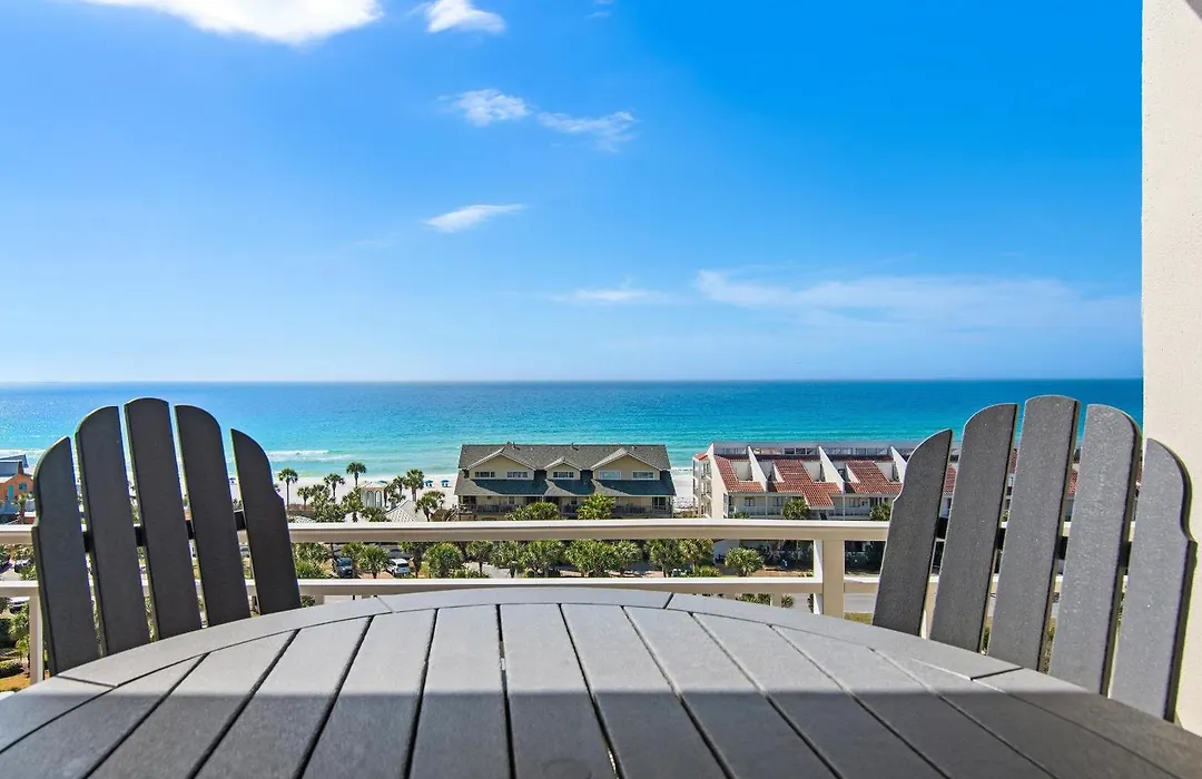 Sterling Shores 818-1