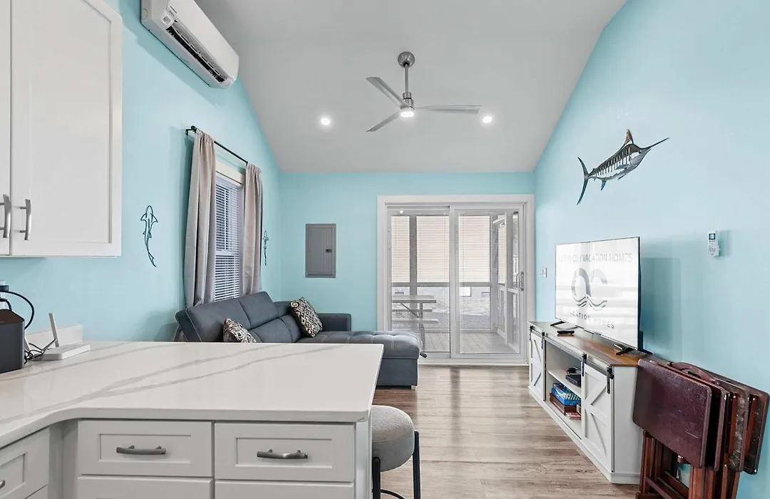 Parrot Bay 25 Pet Friendly-1