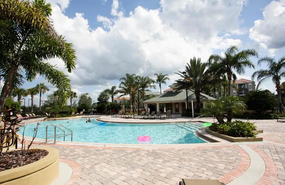 4013 Vista Cay-1