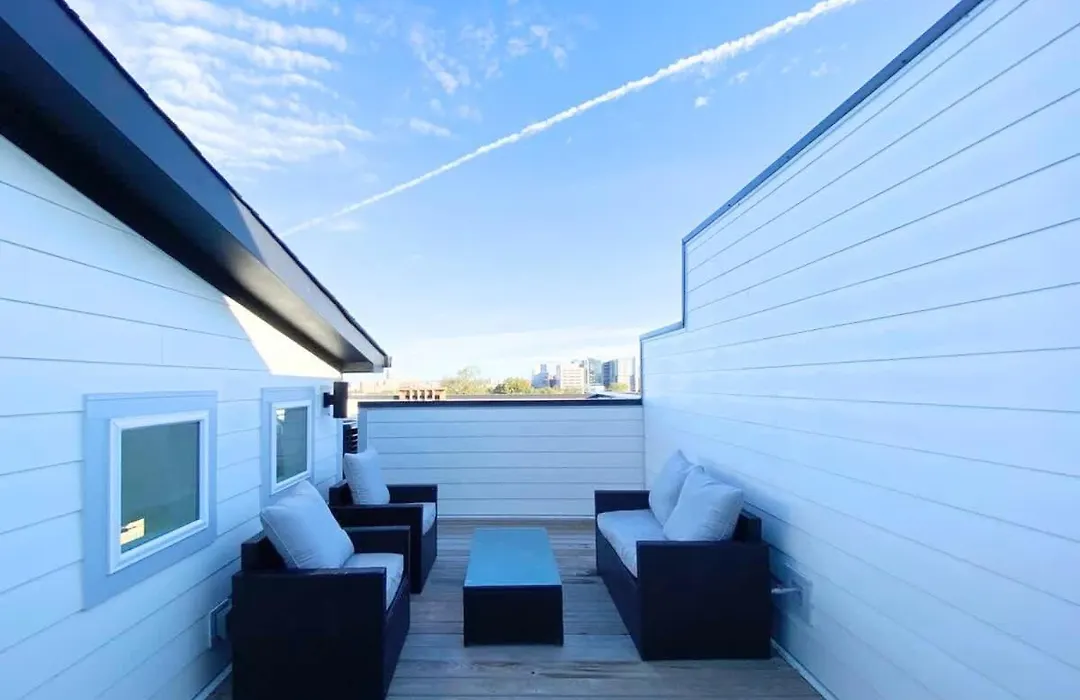 Luxury Hillsboro Village Rooftop Retreat Sleep 12 W Chef S Kitchen Smart Tvs & Garage Walk To Vanderbilt Pancake Pantry & Boutique Shopping Minutes To Broadway 12 South & The Parthenon 24 7 Hospitality-1