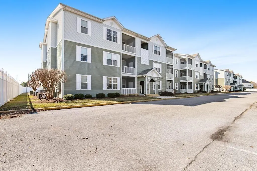 Sandpiper Villages --- 35552 E Atlantic Unit #106-1