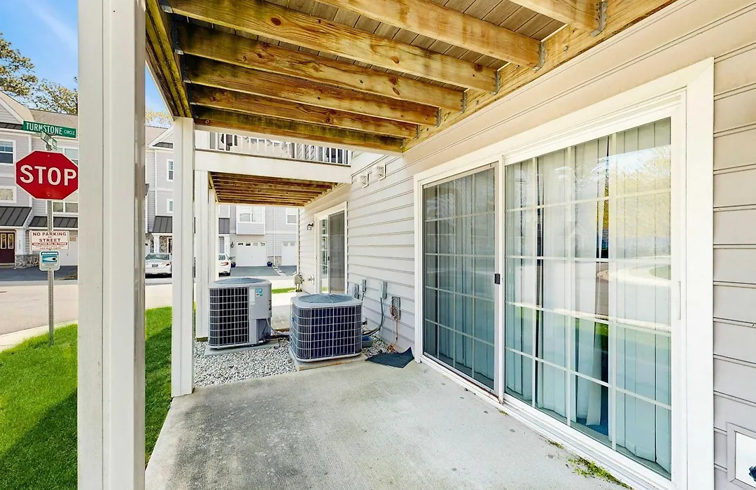 Rehoboth Crossing --- 36985 Grindstone Ln-1