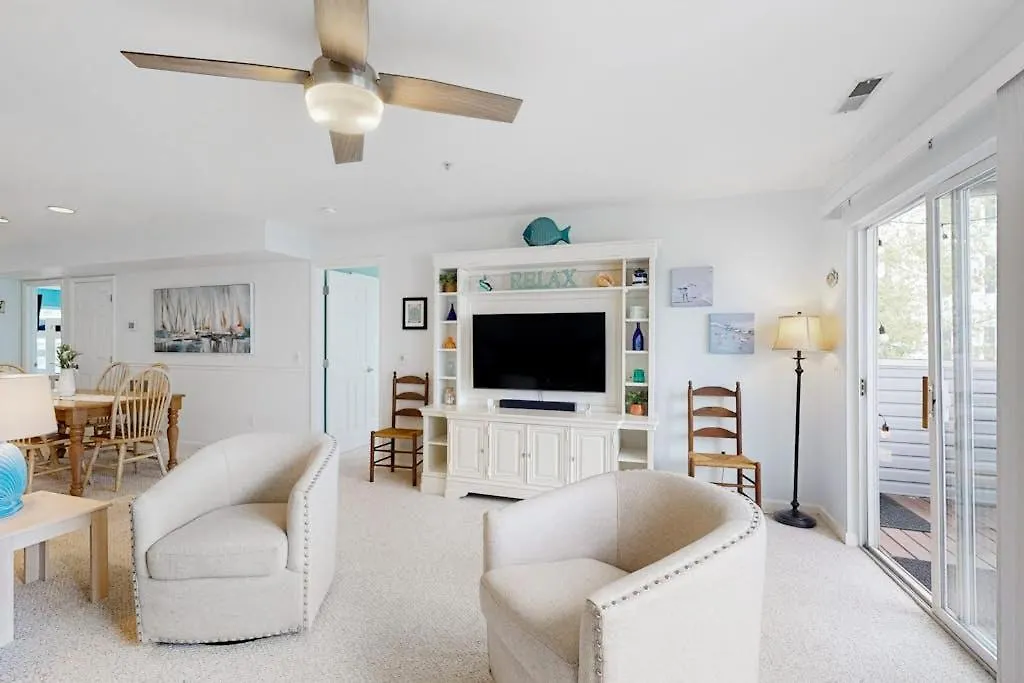 Sanibel Village --- 3500 Sanibel Cir, Unit #3507-1
