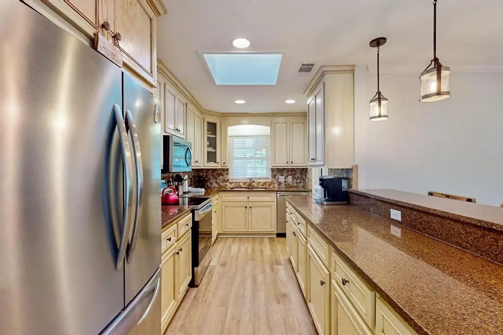 28 Tupelo Road-1
