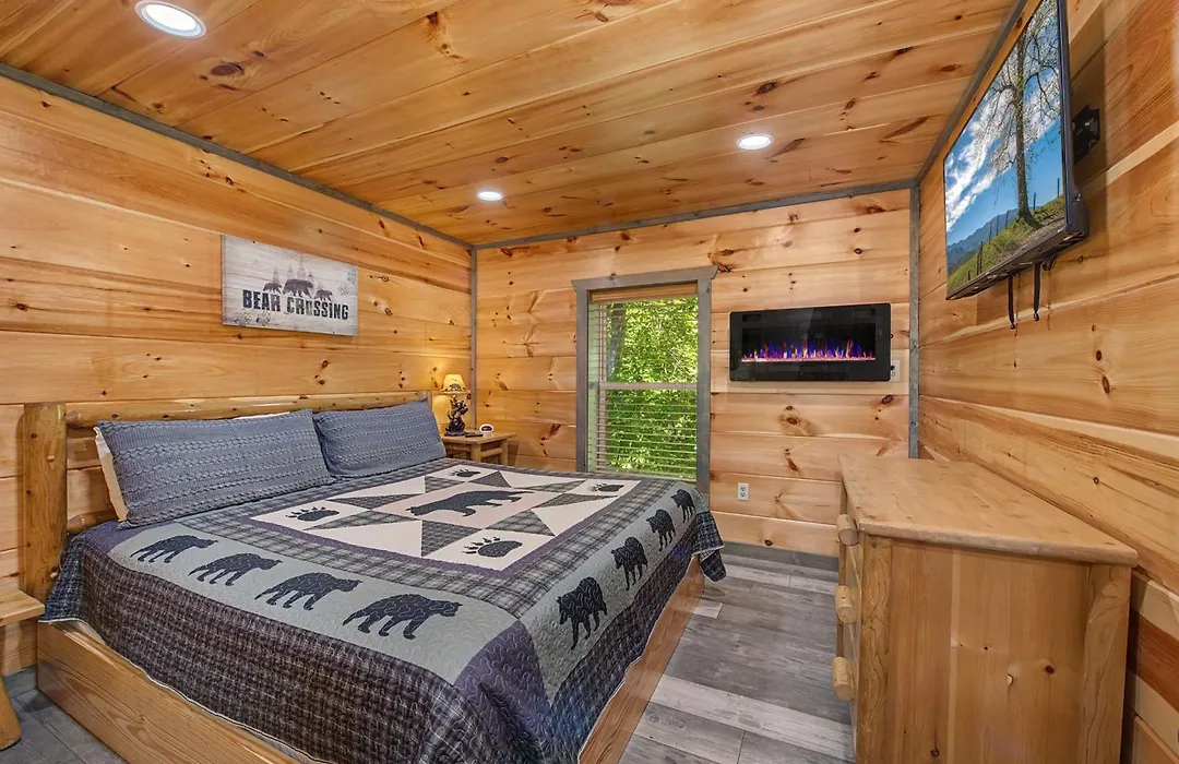 Black Bear Lookout By Stony Brook Cabins-1