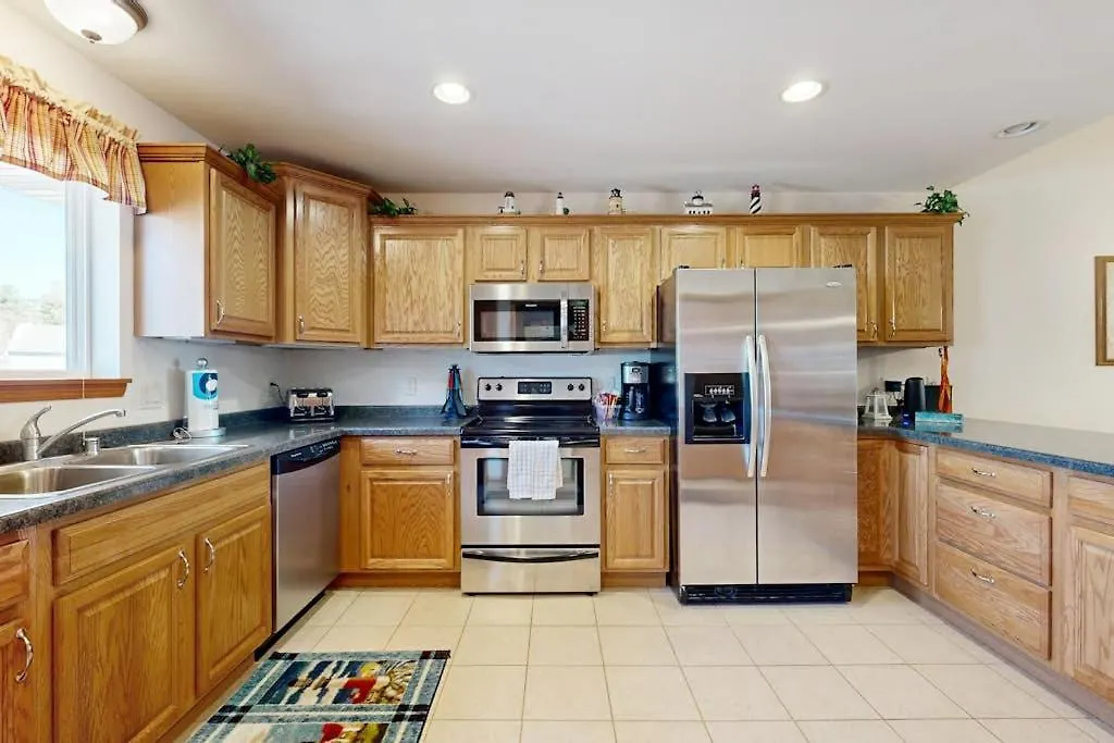 Lighthouse Cove Condo Resort: 418-1